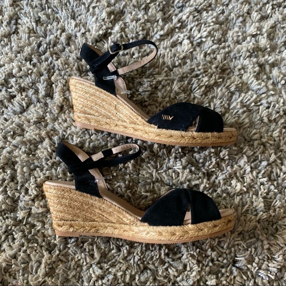 NEW Viscata Black Suede Wedge Sandals Size 42